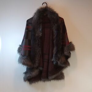 BOHO CHIC Open Jacket Poncho Shrug Blanket Like Fur Women's Sz L/XL EUC NICE!